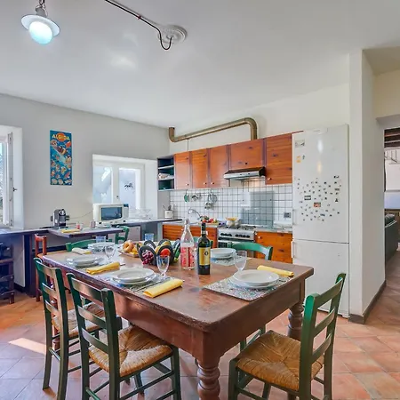 Prázdninový dům Sole View - Happy