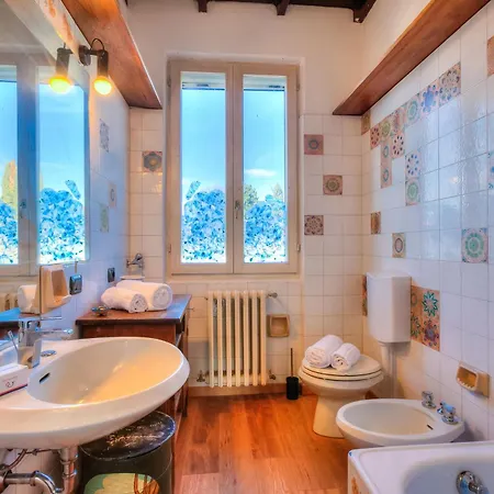 Dom wakacyjny Appartamento Sole: Lake Maggiore Lakefront And Panoramic View - Happy Rentals