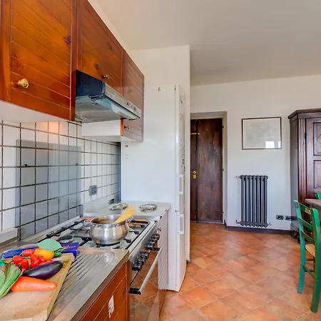 Dom wakacyjny Appartamento Sole: Lake Maggiore Lakefront And Panoramic View - Happy Rentals Sesto Calende