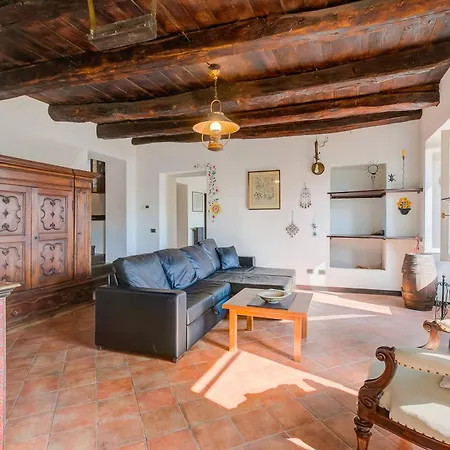 Dom wakacyjny Appartamento Sole: Lake Maggiore Lakefront And Panoramic View - Happy Rentals *
